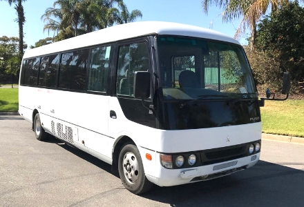 24-seatbus