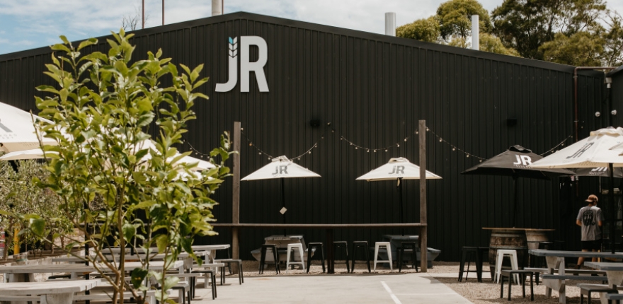 JETTY-ROAD-BREWERY-TEEPEE-TOURS